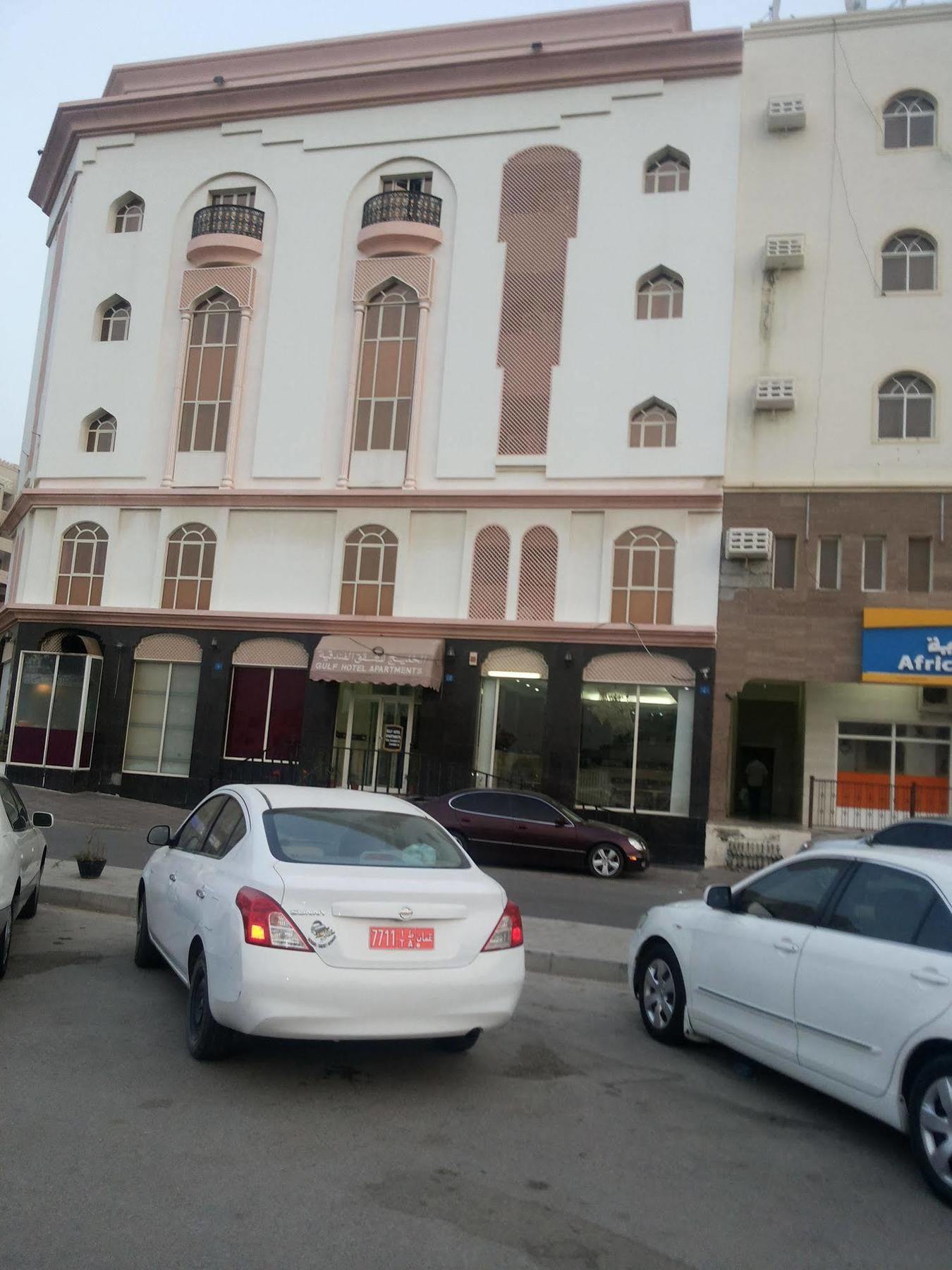 Gulf Hotel Apartment الخليج للشقق الفندقية Маскат Экстерьер фото
