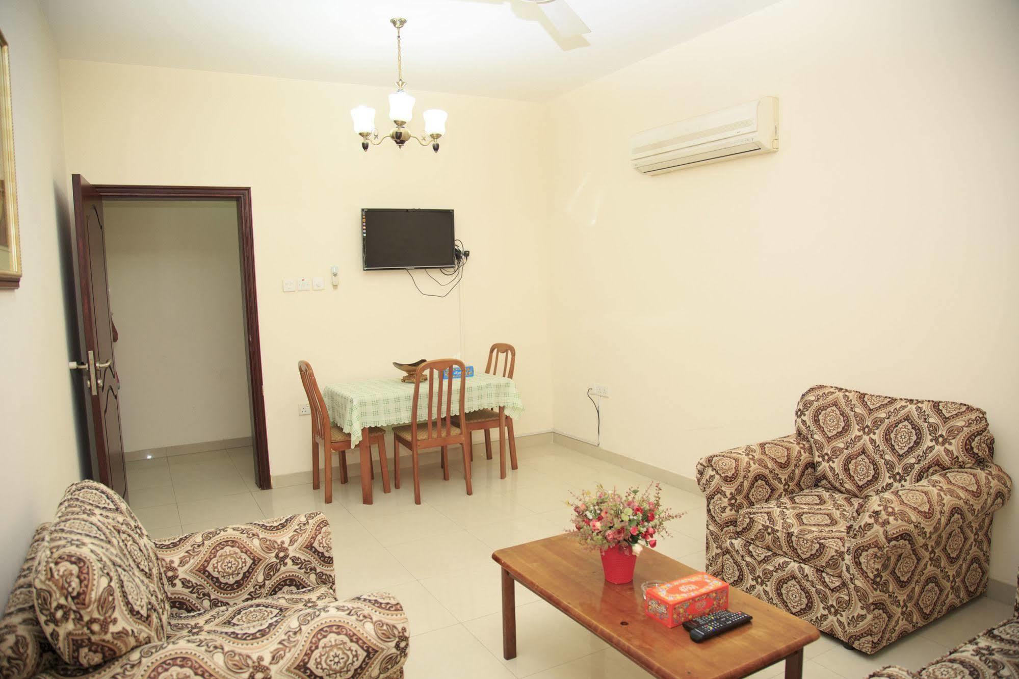Gulf Hotel Apartment الخليج للشقق الفندقية Маскат Экстерьер фото