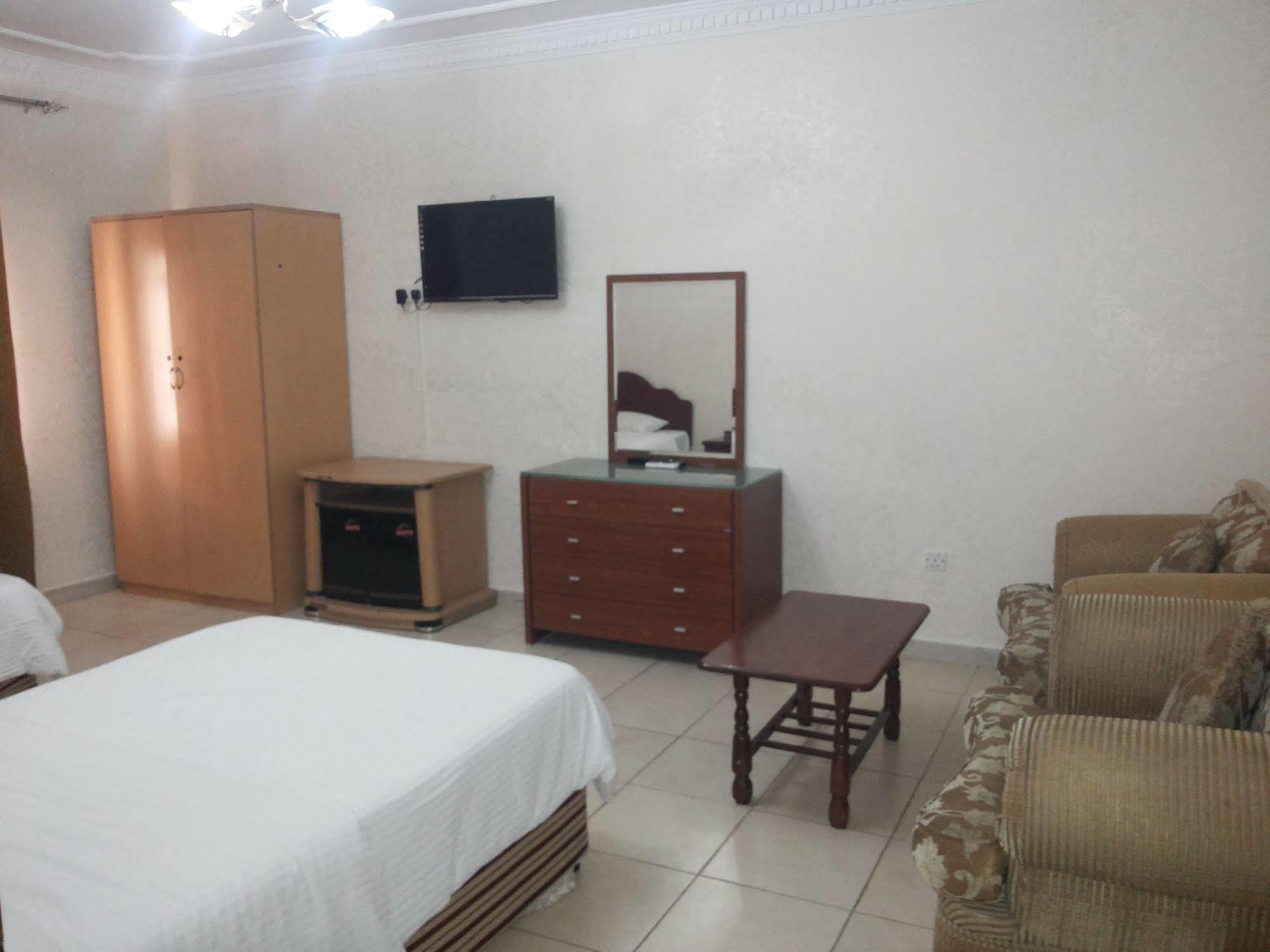 Gulf Hotel Apartment الخليج للشقق الفندقية Маскат Экстерьер фото